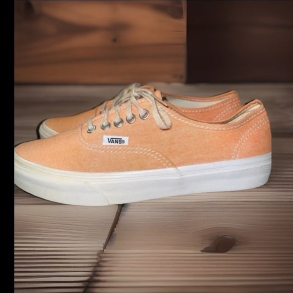Vans OFF THE WALL Sneakers , Women’s size 7